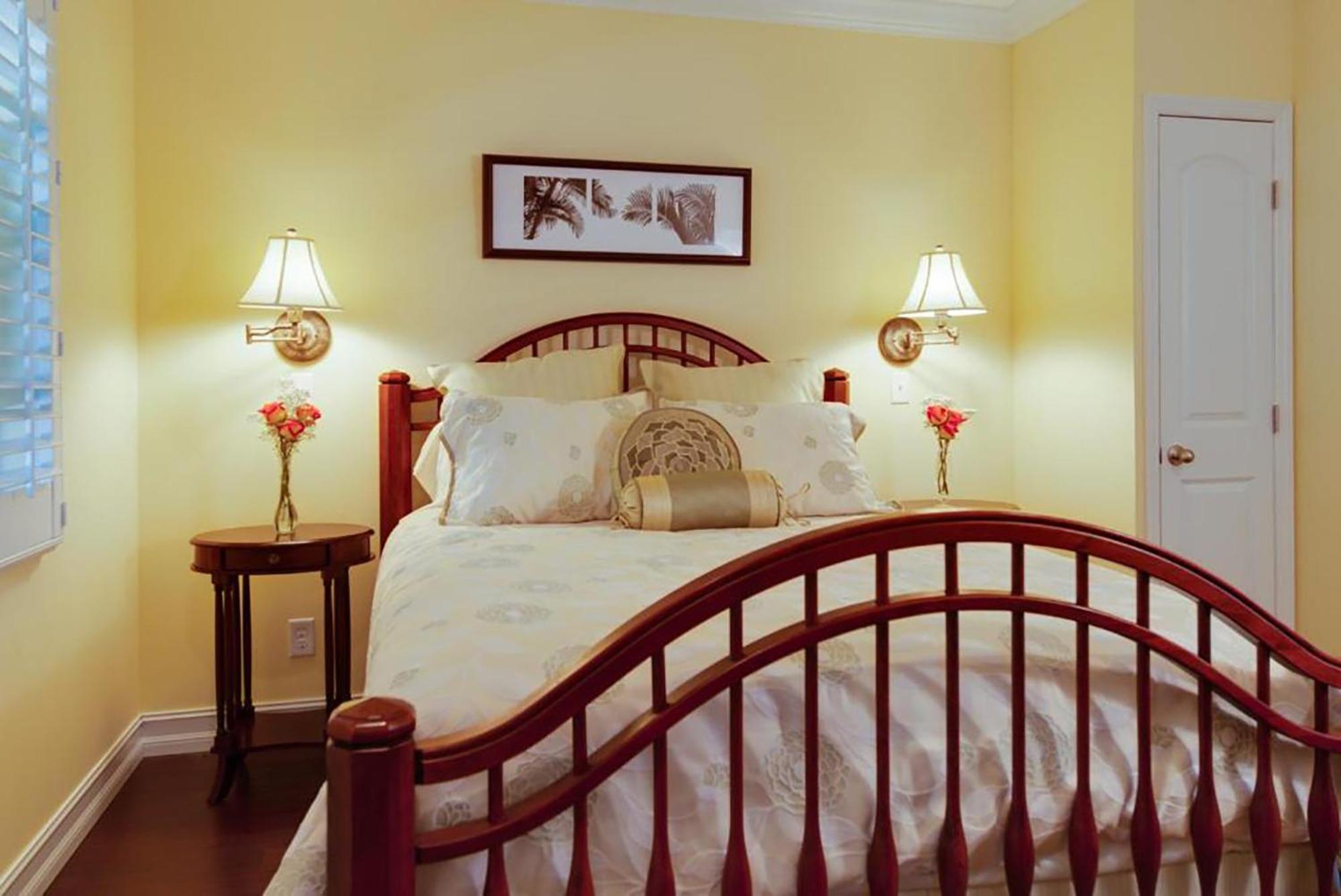 Seaglass Inn Bed And Breakfast Melbourne Beach Habitación foto